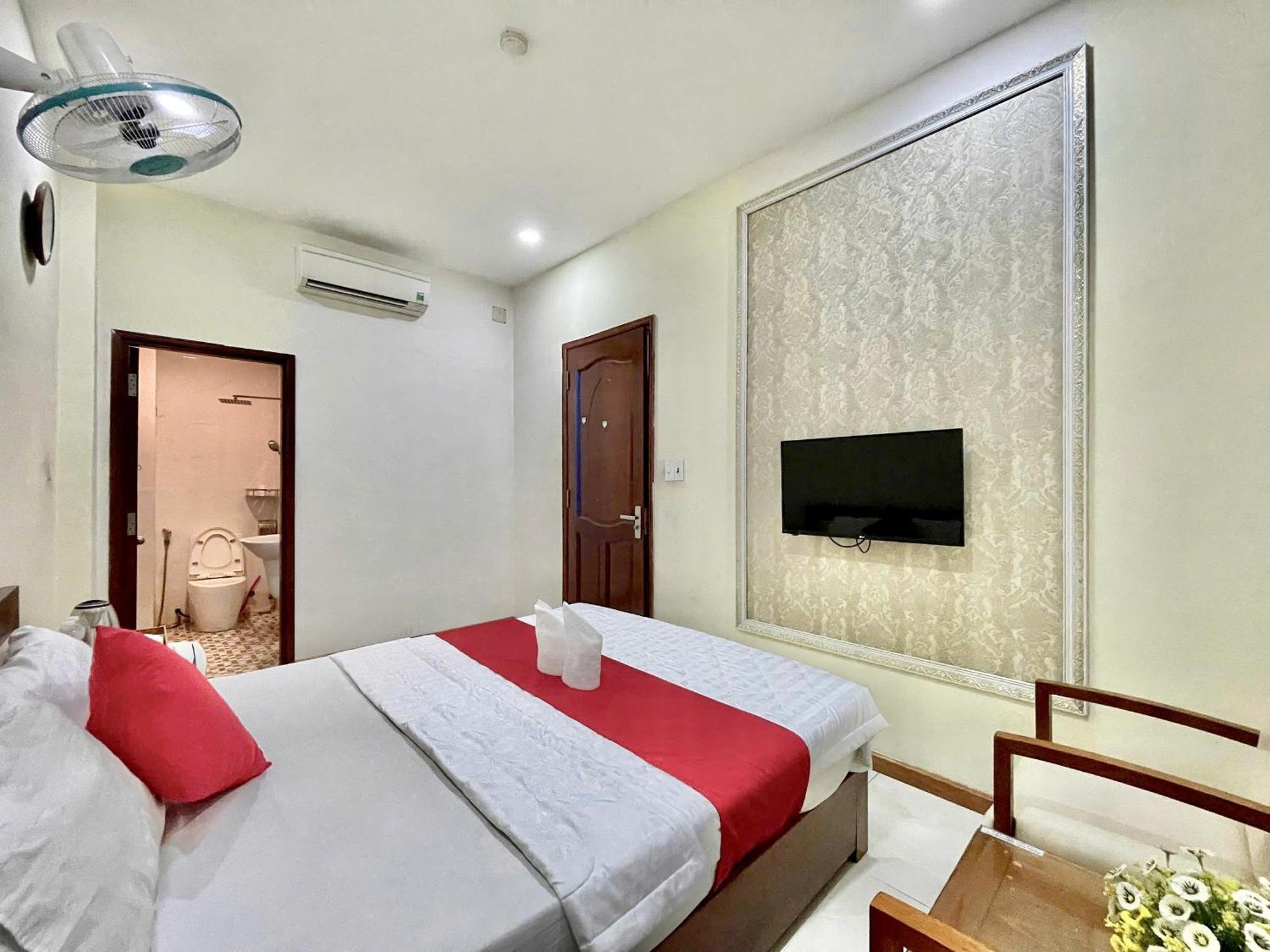 Nhu Y Hotel 胡志明市 外观 照片