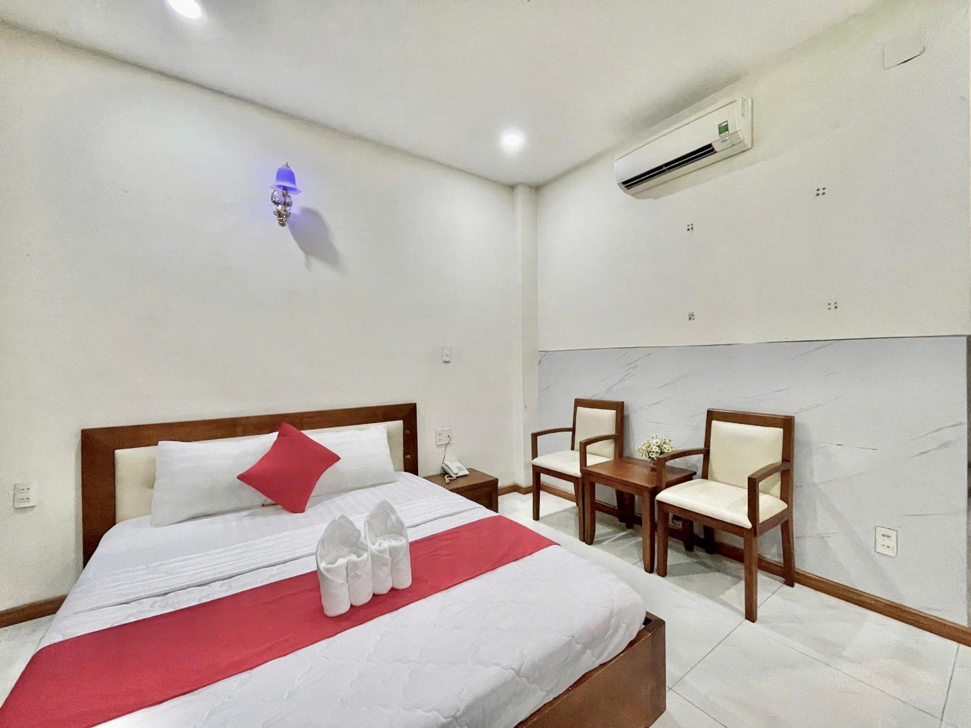Nhu Y Hotel 胡志明市 外观 照片