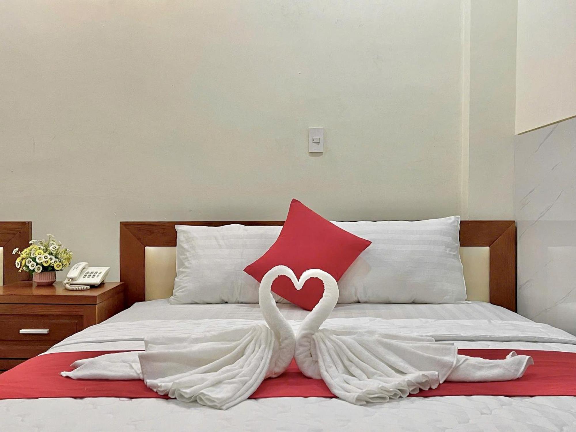 Nhu Y Hotel 胡志明市 外观 照片
