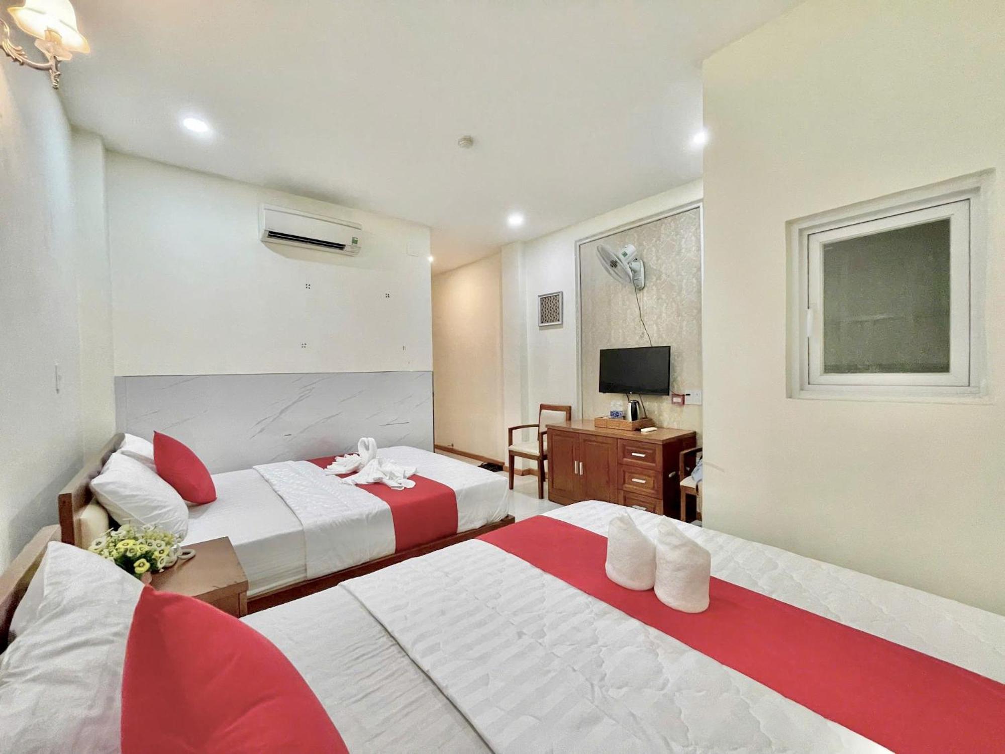 Nhu Y Hotel 胡志明市 外观 照片