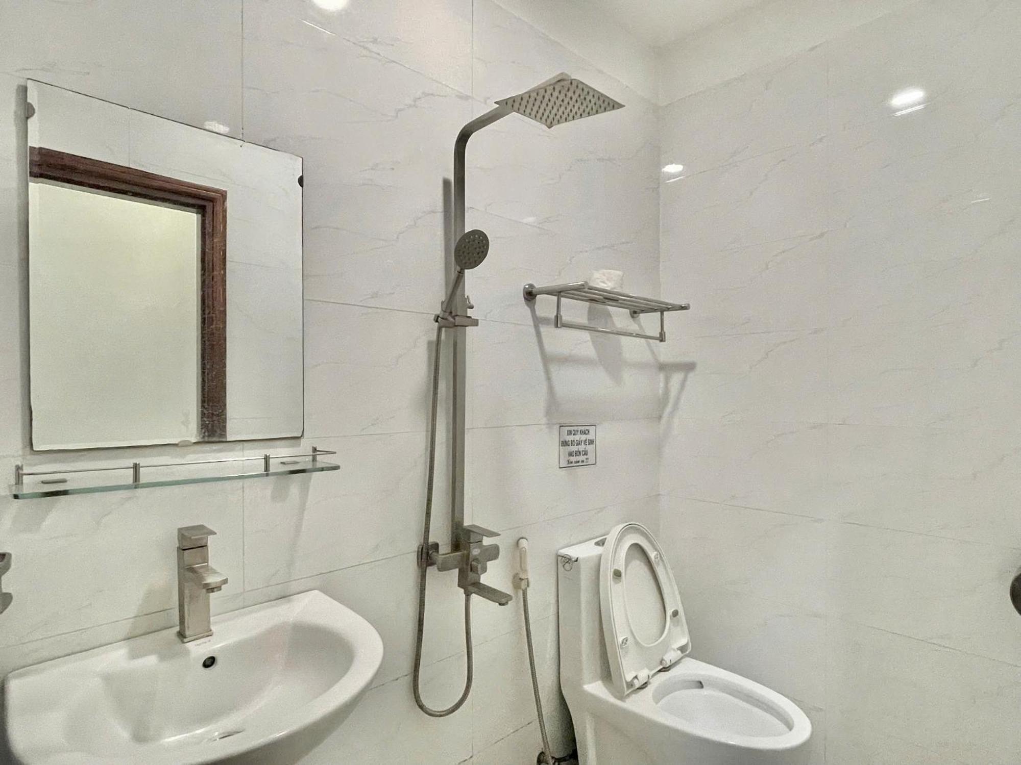 Nhu Y Hotel 胡志明市 外观 照片
